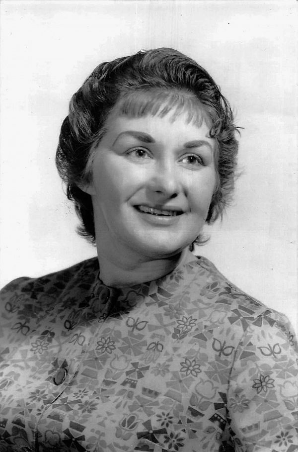 Phyllis June Carlton